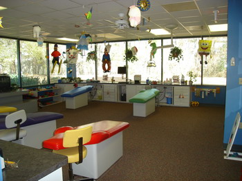 Pediatric-Dental-Assistant-School-pediatric-dentist-offices